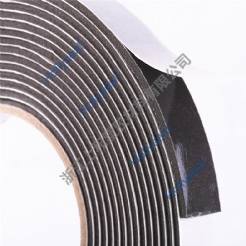 Hollyseal®1mm~25mm厚PVC软质黑色单面车身密封条